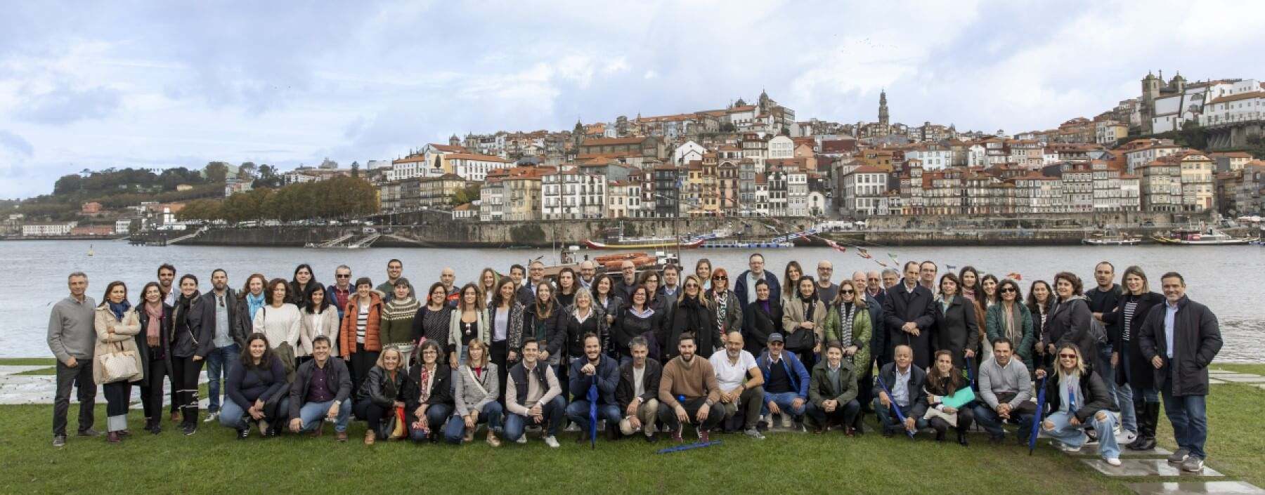 foto familia congreso kreston 2023